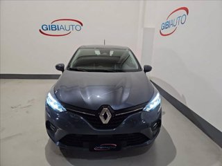 RENAULT Clio 1.6 E-Tech hybrid Zen 140cv auto
