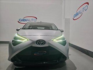 TOYOTA Aygo 5p 1.0 x-play m-mt 72cv