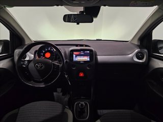 TOYOTA Aygo 5p 1.0 x-play m-mt 72cv