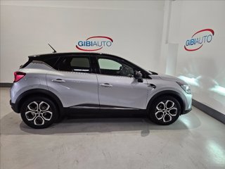 RENAULT Captur 1.6 e-tech hybrid intens 145cv auto